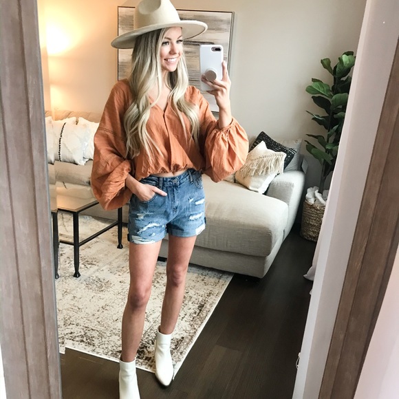 Sunset Dreams Top - Picture 2 of 2